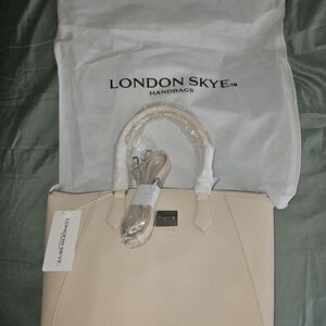 Women's Tote Handbag in Light Beige